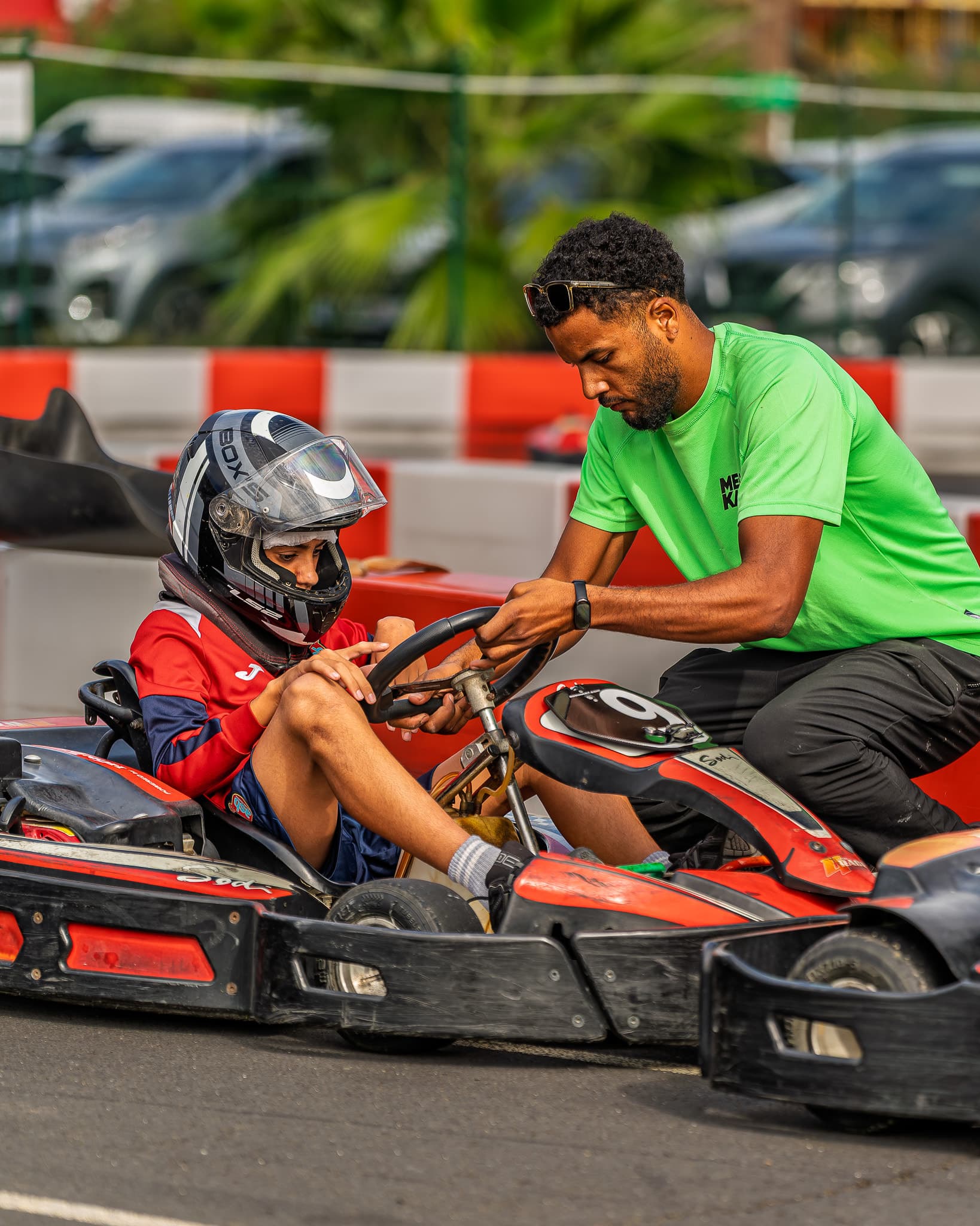 Course Enfants chez MegaKart — La relève sur la grille